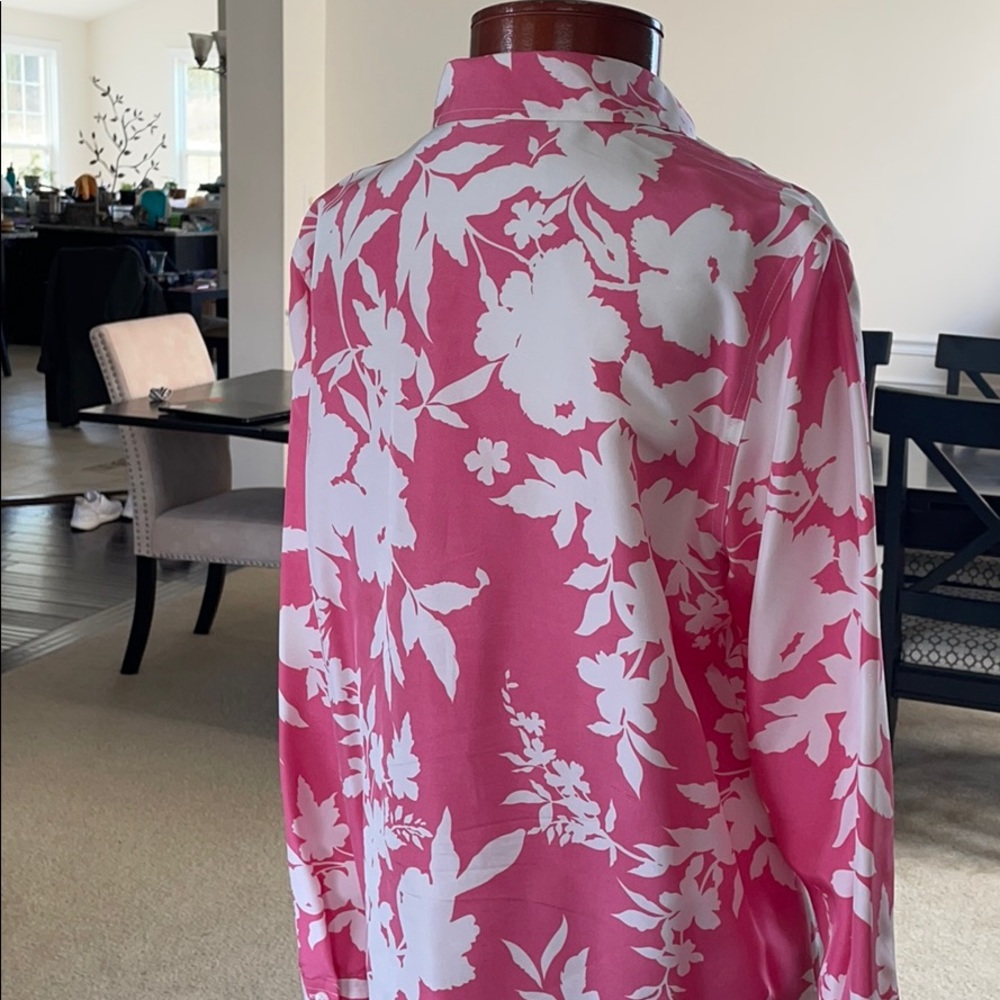 SAKS 100% shantung silk pink floral SHIRT NWOT - Picture 7 of 9